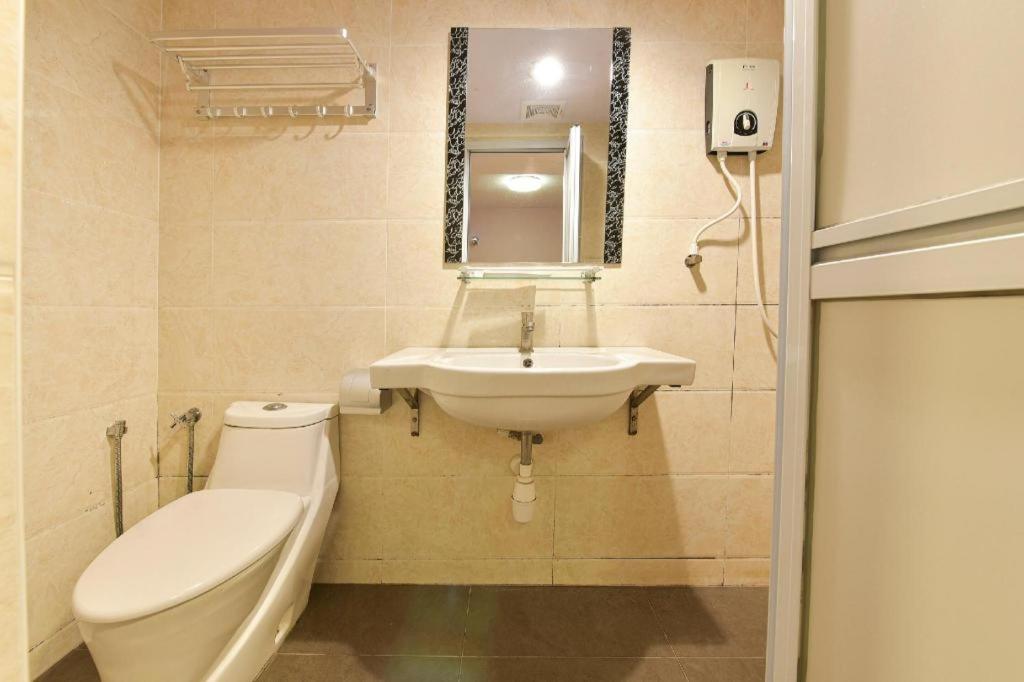 Grand Ct Hotel Малакка Экстерьер фото